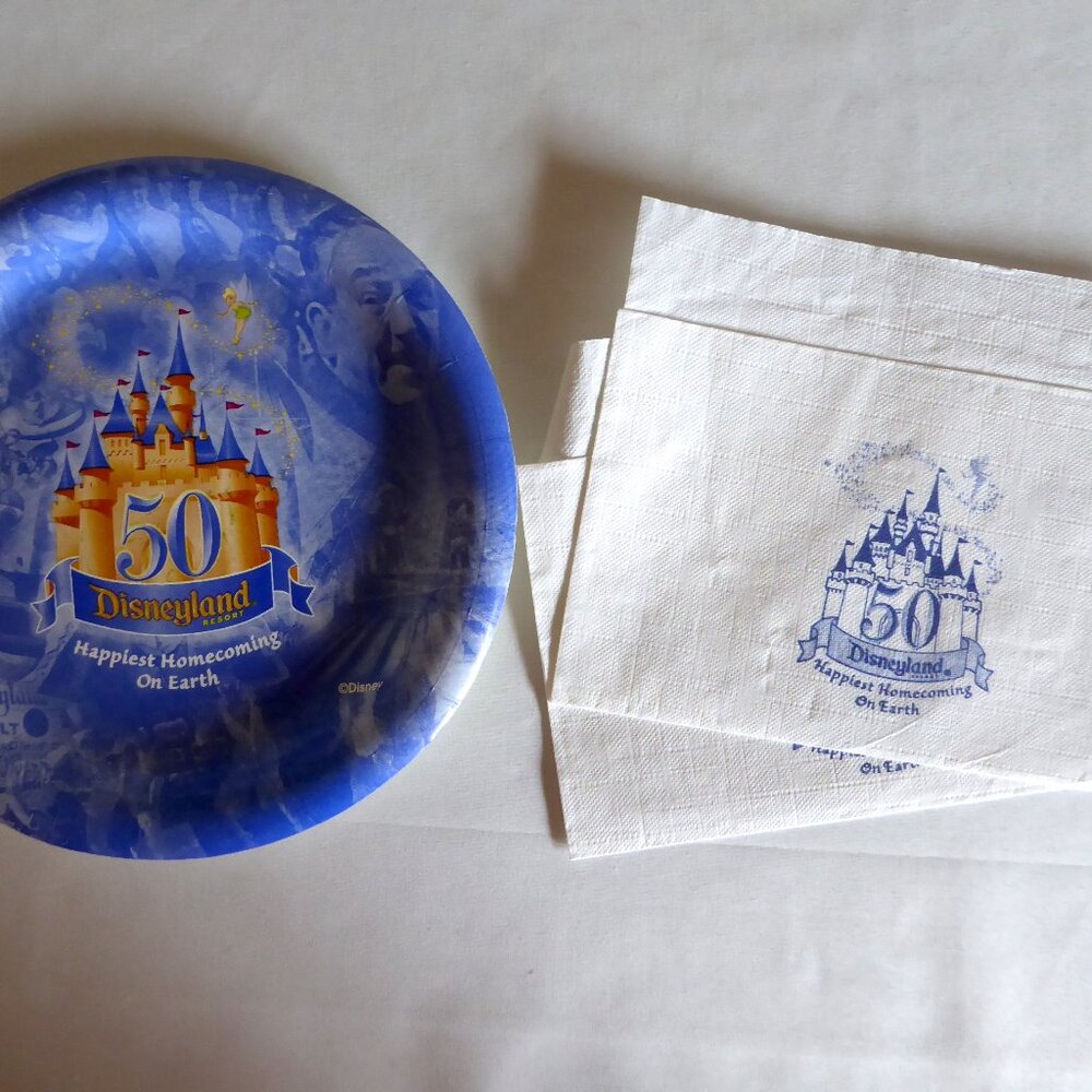 NEW 2005 DISNEYLAND 50TH ANNIVERSARY ADULT MOUSE EARS MAGNET BROCHURE LOT - Picture 7 of 13